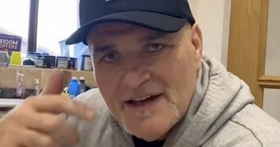 Tyson Fury leaves dad John with bruised face after punching him in training