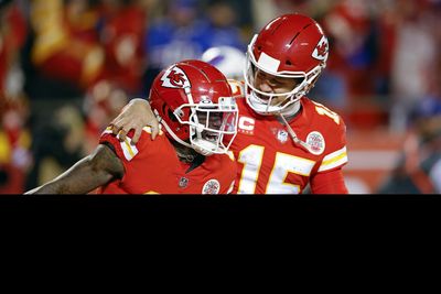 7 pressing NFC and AFC title game questions that will be answered on Sunday