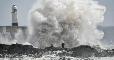 Met Office issue Storm Malik warning for the UK this weekend