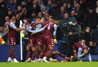 Premier League and police discuss ‘a number of options’ to tackle crowd disorder