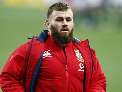 Luke Cowan-Dickie’s focus on fitness pays off with England leadership role