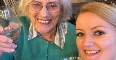 Woman slams PM saying only time she was able to hug mum during lockdown was 'in coffin'