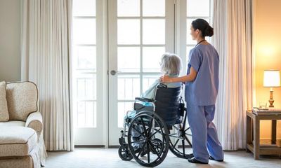 Industry stakeholders strike deal that could lead to pay rise for Australian aged care workers