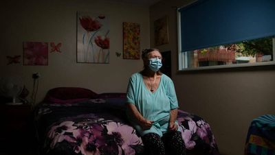 Social housing resident doesn't feel 'safe or comfortable' in Cooks Hill unit