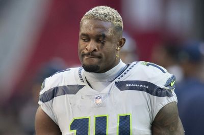 Seahawks WR D.K. Metcalf gets roasted on Twitter for his weird take on calamari