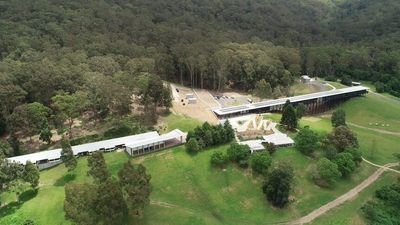 Arthur Boyd's new Bundanon art gallery opens with fire-and-flood-resistant design