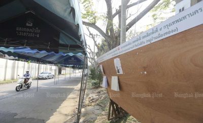 Pheu Thai, Kla 'lead by-election battle'