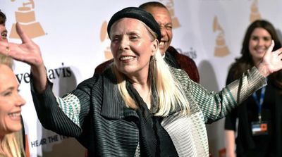 Joni Mitchell Says She's Removing Music from Spotify