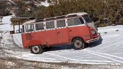 Classic VW 23-Window Bus Shows Baja Bugs How To Have Fun Off-Road