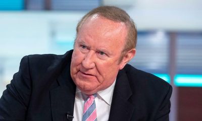 Andrew Neil in talks with Channel 4 about weekly politics show