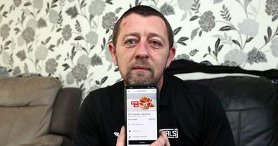 Dad fumes after neighbour 'shovels in' his children's KFC order in UberEats mix up