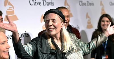 Joni Mitchell joining Neil Young in protest over Spotify, Joe Rogan