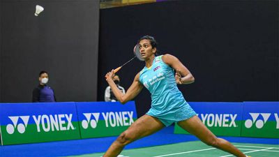 Face cyberbullying, trolling courageously: PV Sindhu