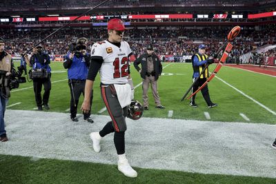 NFL fans everywhere reacted to the the news of Tom Brady’s reported retirement