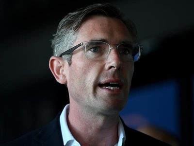 Aid for NSW business as virus deaths rise