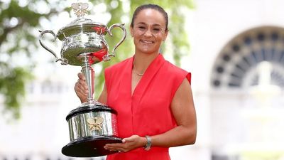 Ash Barty enjoys 'pretty quiet' celebration as Australian Open victory sinks in