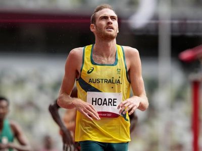 Australian Hoare wins Wanamaker Mile