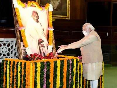 It's our collective endeavour to further popularise his noble ideals: PM Modi pays homage to Mahatma Gandhi on his death anniversary