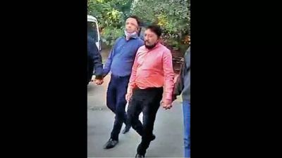 Gujarat: Fire officer caught in Rs 5-lakh graft case