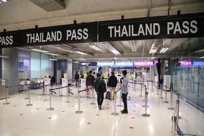 All Suvarnabhumi staff to get 4th Covid jab by end of February