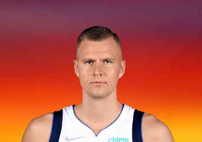 Kristaps Porzingis not traveling to get treatment on right knee