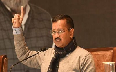 Pictures of only Bhagat Singh, Amedkar in govt. offices: Kejriwal