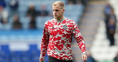 Donny van de Beek makes Man United transfer decision amid Crystal Palace and Everton links