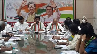 Telangana: Congress demands notifications to fill up over 1.91 lakh vacancies