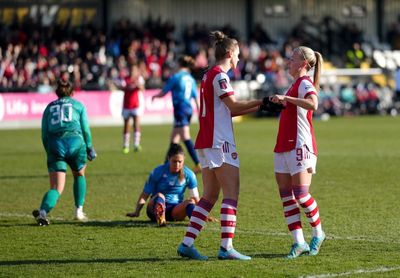 Vivianne Miedema sends Arsenal through as Manchester United and Liverpool also win in Women’s FA Cup