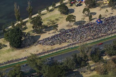 Five new grandstands for Australian Grand Prix