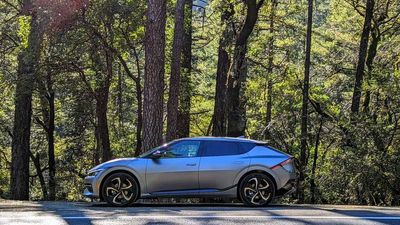 2022 Kia EV6 First Drive: A Mainstream EV With Style