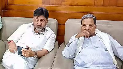 Karnataka: DK Shivakumar-Siddaramaiah discord comes to fore again