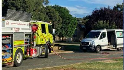 Road closed, Canberrans told to stay inside after gas leak caused by lightning