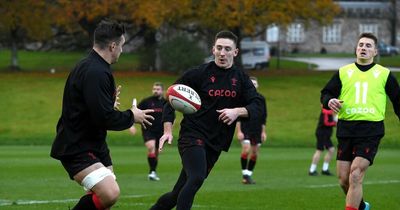 Today's rugby headlines as James Hook and Shane Williams disagree and Welsh team's head coach leaves immediately