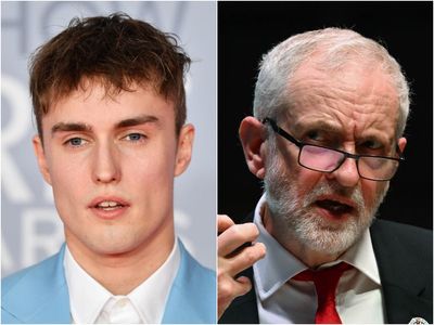 Sam Fender says people were ‘groomed to hate’ Jeremy Corbyn