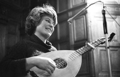 America Over the Water by Shirley Collins review – a vivid tale of ballads, gunfire and rattlesnakes
