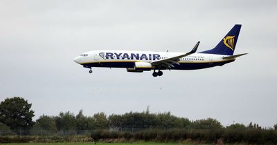 Ryanair updates customers as Omicron hits air traffic targets