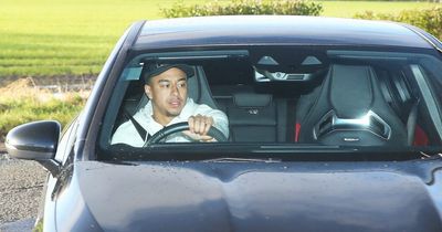 Manchester United players return to training on transfer deadline day