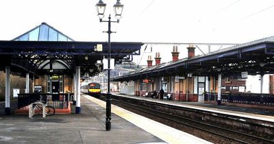 West Dunbartonshire Council unanimously agrees to oppose Scotrail ticket office cuts
