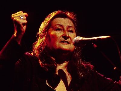 Norma Waterson death: Revered folk singer dies aged 82