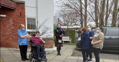 Bagpipes and 'Bru' the order of the day at Burns event in Wishaw care home