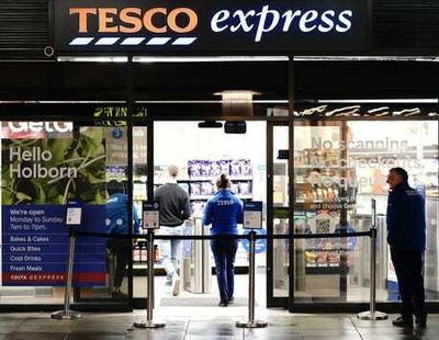 Tesco to cut hundreds of jobs as it axes meat, fish and deli counters
