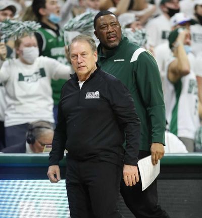 Michigan State basketball moves down 3 spots in latest Ferris Mowers Coaches Poll