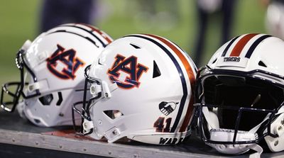 Auburn Offensive Coordinator Austin Davis Resigns Citing Personal Reasons