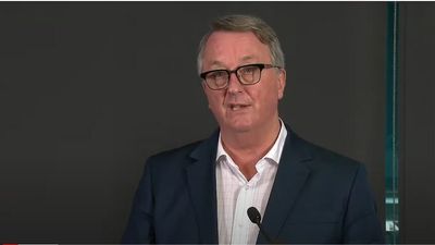 Victorian COVID-19 hospitalisations at 851 as state records 34 more COVID deaths