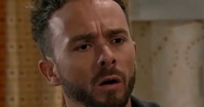 Corrie fans praise 'powerful' scene as David tells Max about rape ordeal