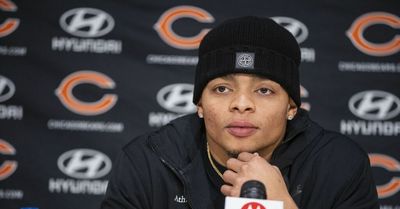 Bears QB Justin Fields doesn’t have to say it: ‘Fresh start’ needed after rocky rookie season