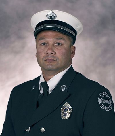 California firefighter fatally shot while responding to fire