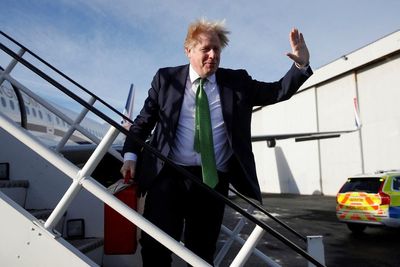 Boris Johnson news – live: PM ‘spoke at lockdown leaving do’ and ‘was in No 10 flat’ on Cummings exit night