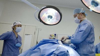 Elective surgery back in Hunter as COVID numbers stabilise